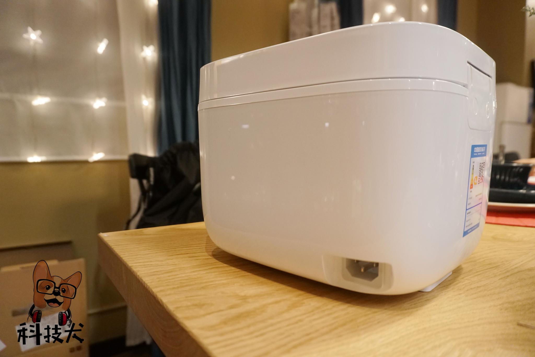 米家小饭煲图赏或许是目前颜值最高的厨房智能电器