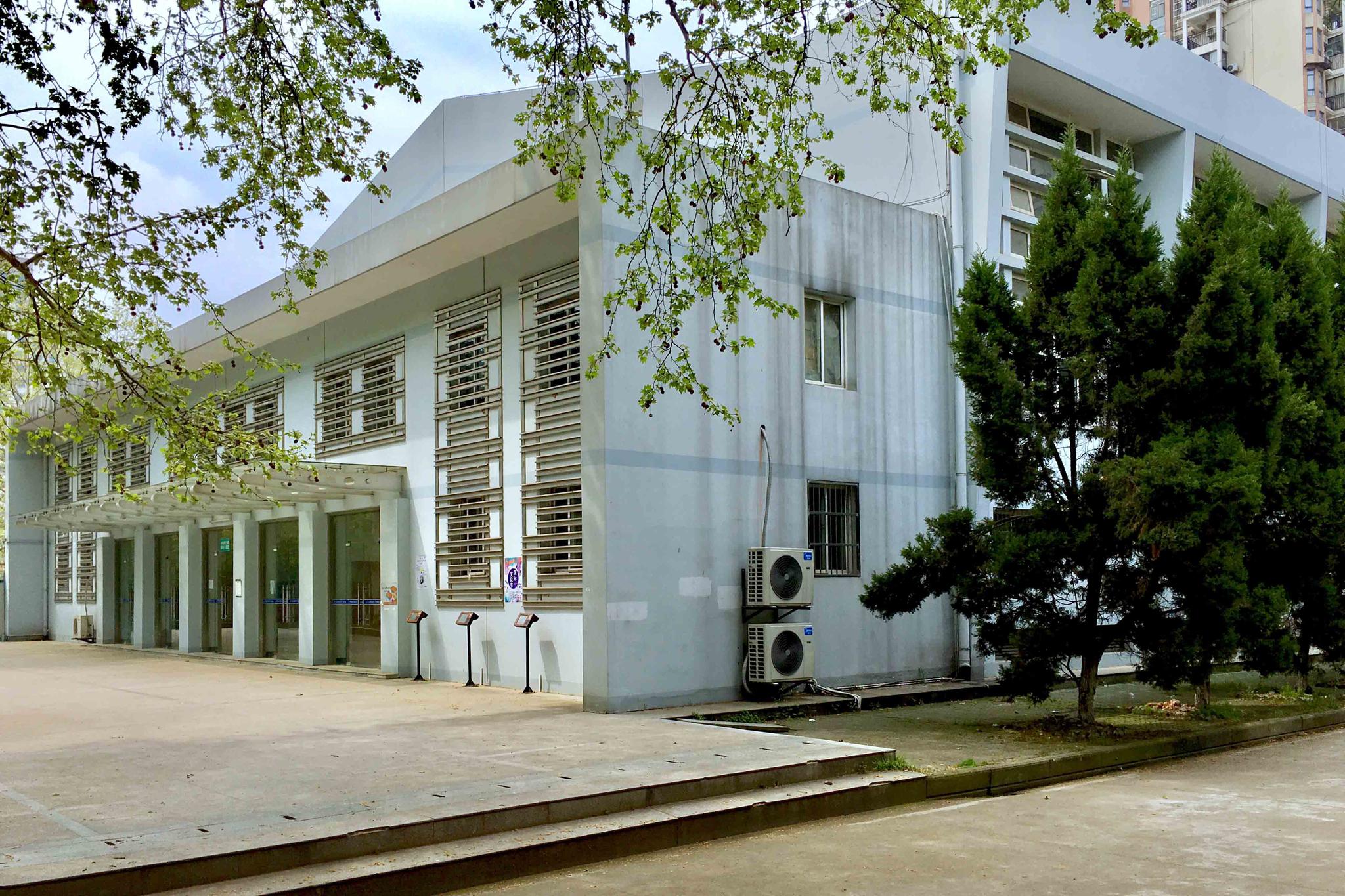 中南财经政法大学首义校区校园小景1湖北武汉