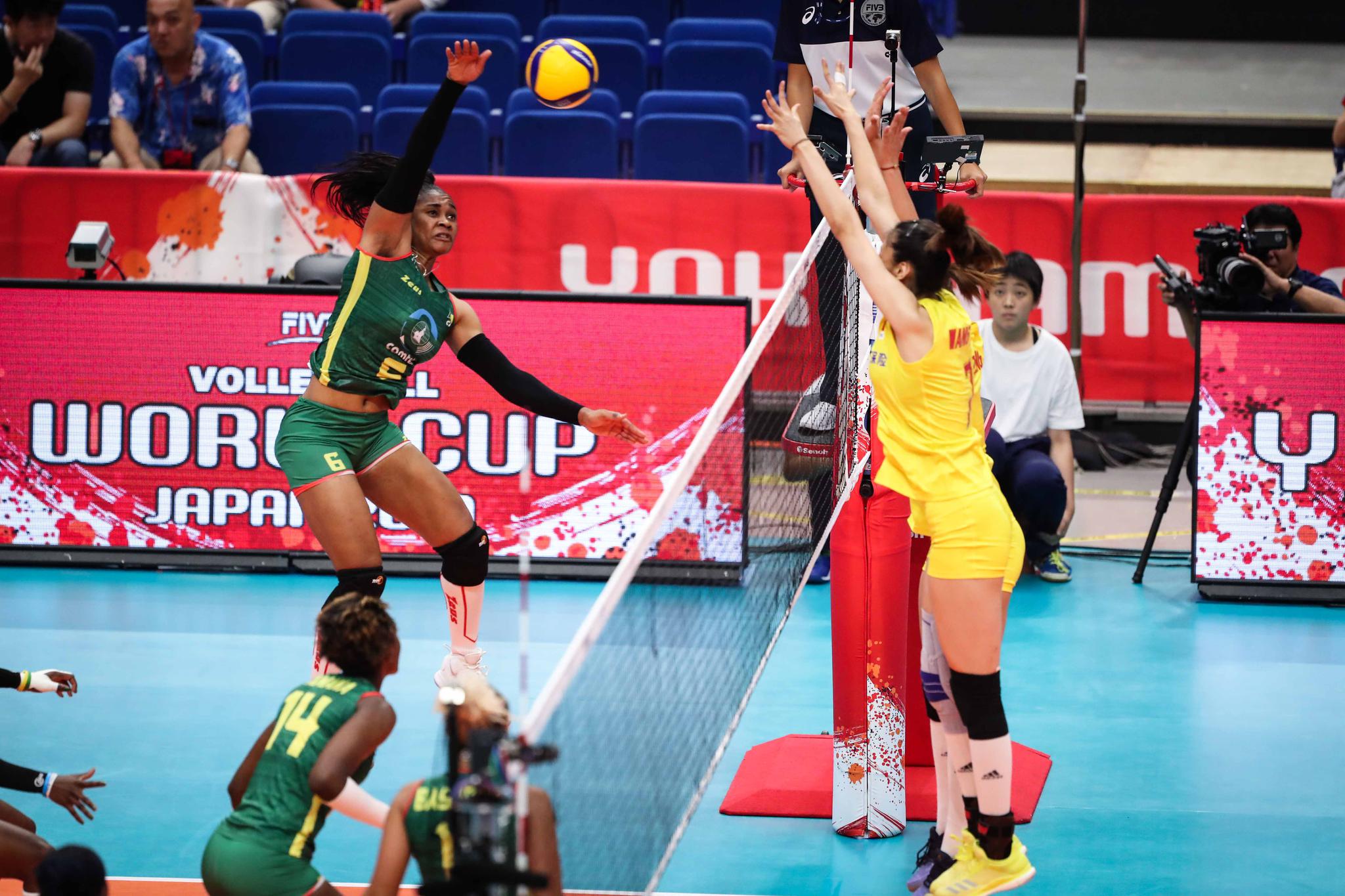 女排世界杯:朱婷颜妮轮休 中国3比0喀麦隆取得两连胜