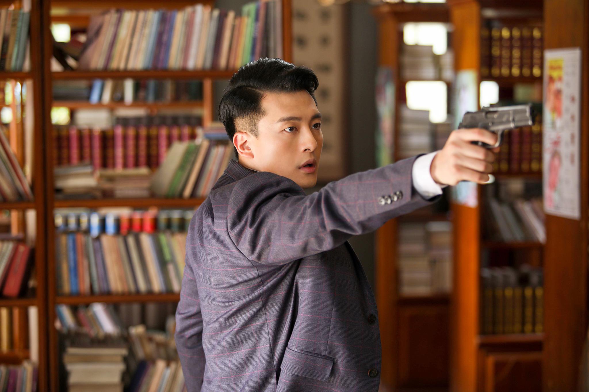 电视剧惊蛰热播孙艺洲变身隐形富豪送礼不断