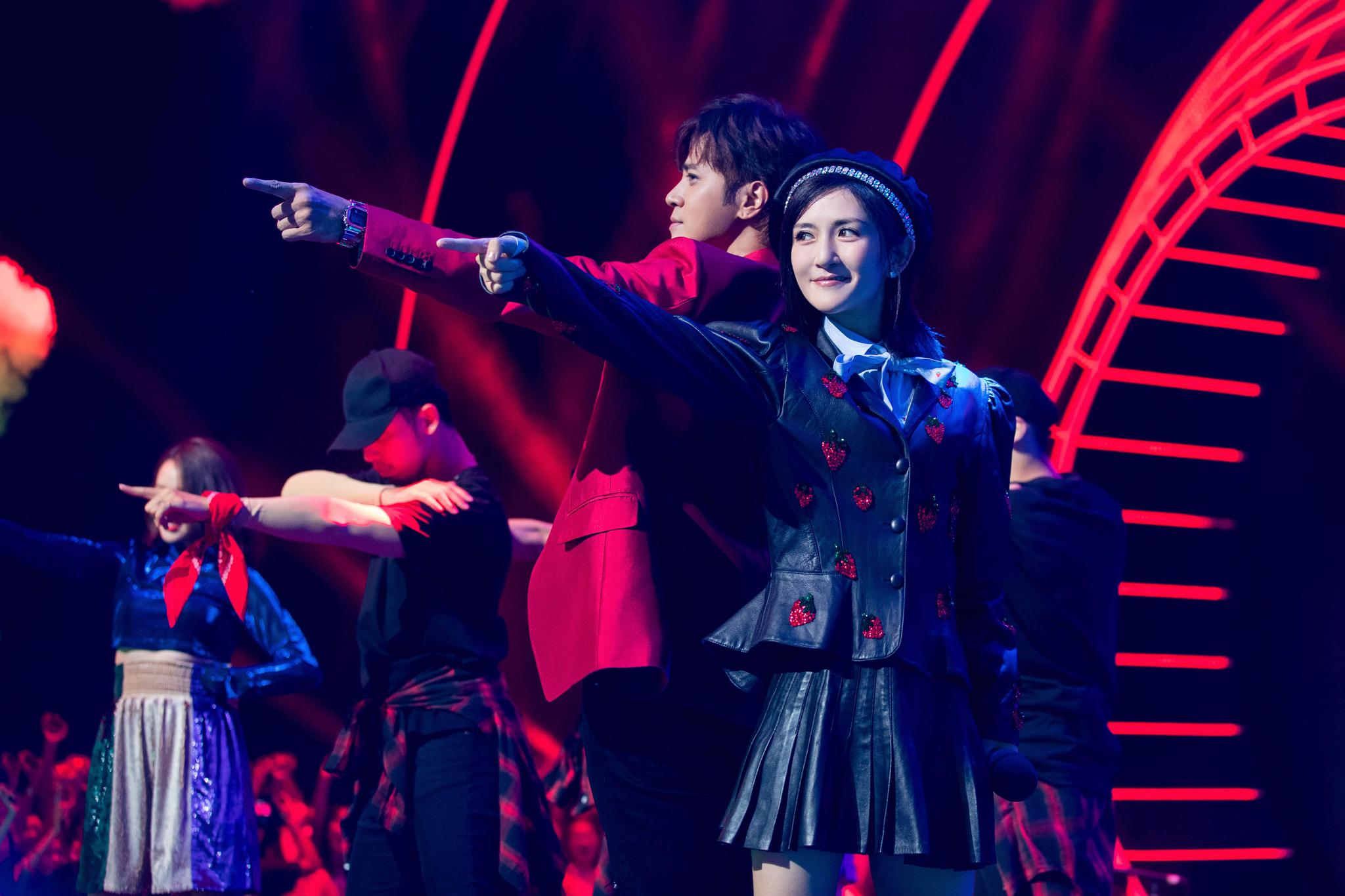 湖南卫视简综艺嗨唱转起来形式简快乐多