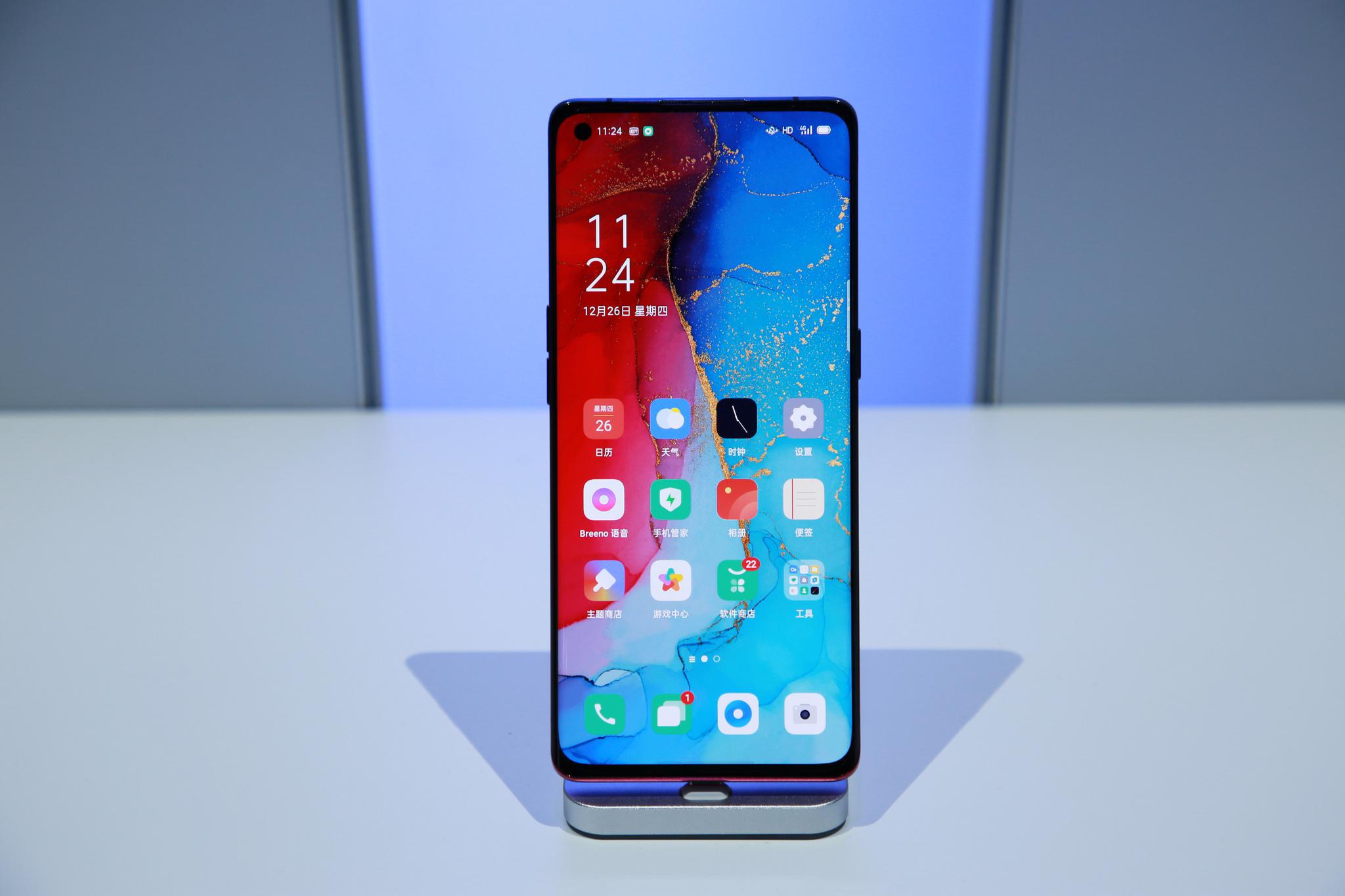 opporeno3系列现场超薄双曲面炫彩夺目