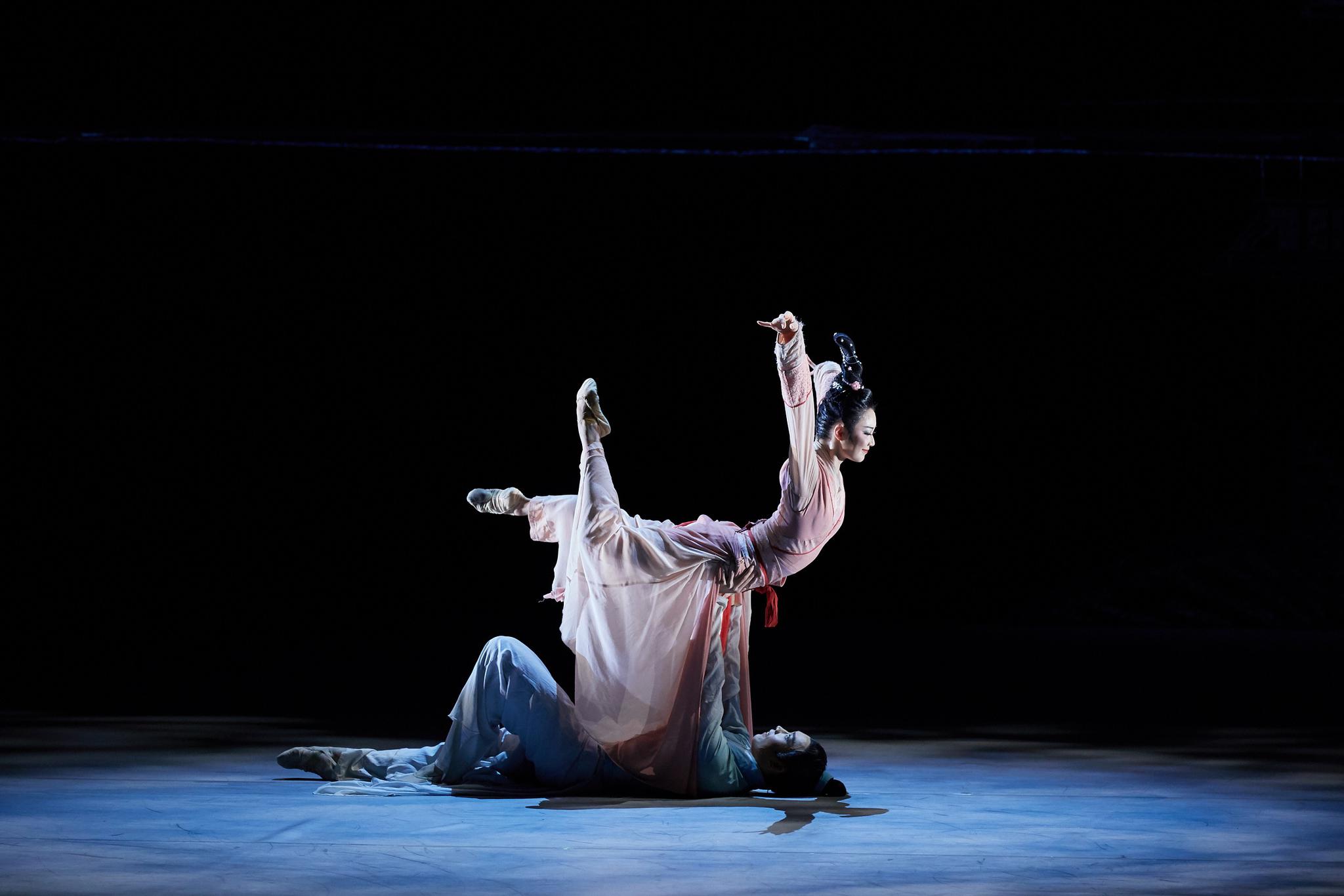 参演国家大剧院"春华秋实"展演周|梁祝|梁山伯与祝英台|舞剧_新浪新闻