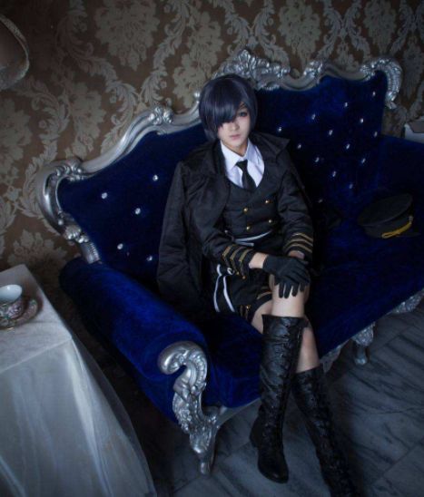 黑执事7个角色的cos 第一个抖s十足 第四个是我本命