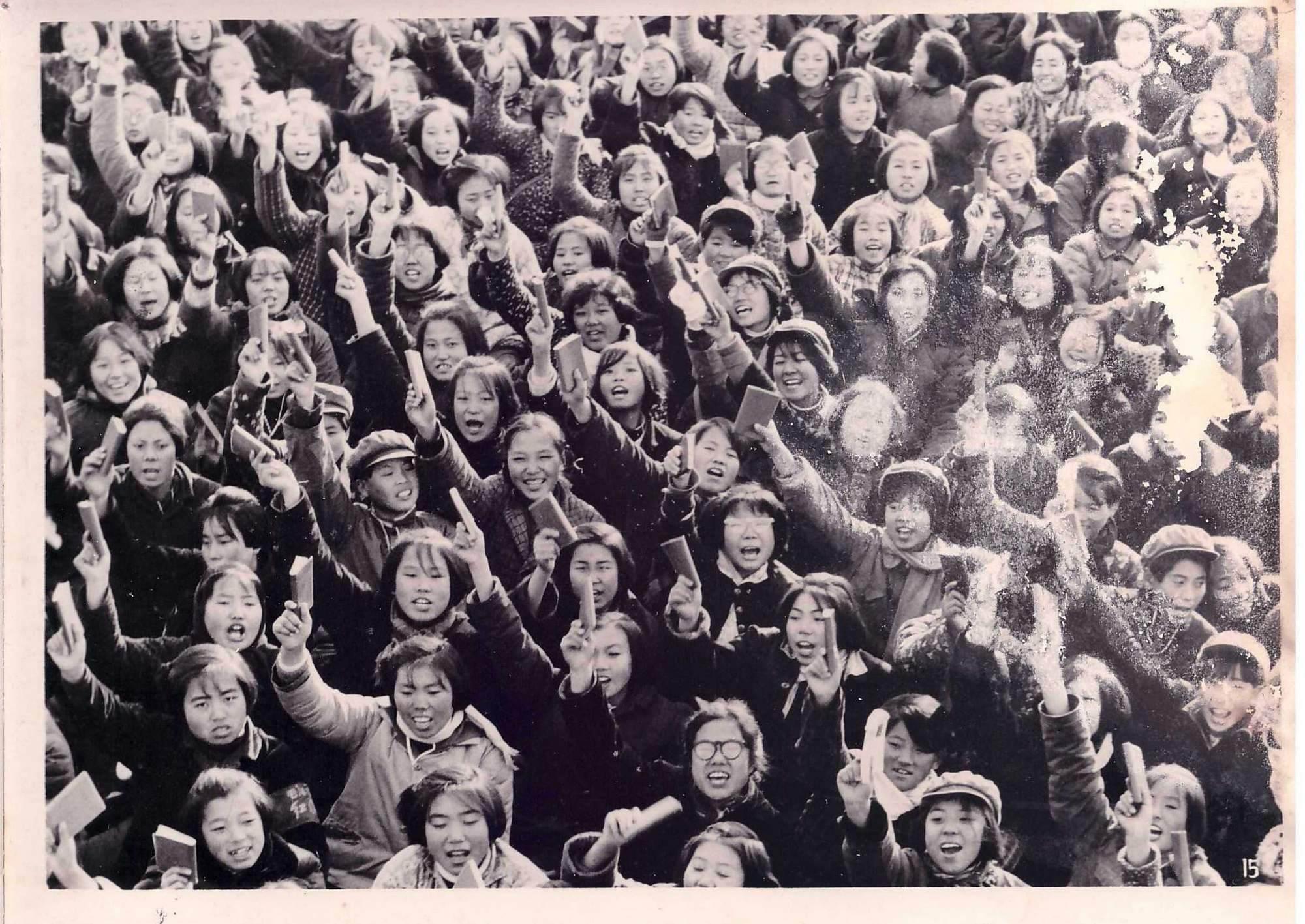 200张六七十年代的老照片揭开激情岁月的神秘面纱