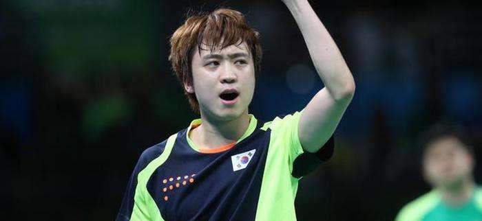 韩国乒乓球锦标赛,郑荣植联手队友击败李尚洙领衔的三星生命队