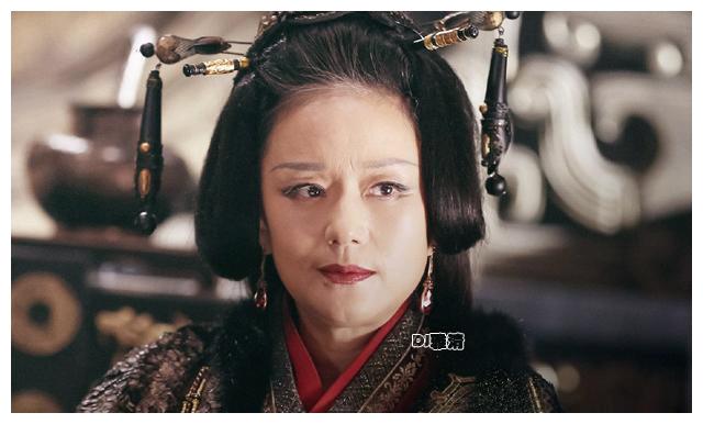 还记得80年代美女明星廖学秋吗昔日风情万种的她如今65岁了