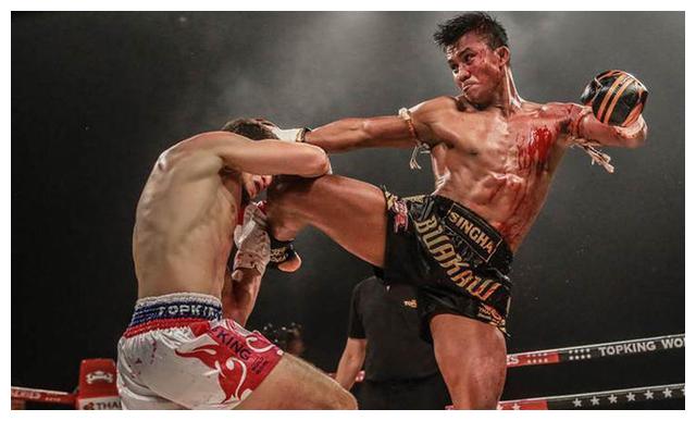 爱上泰拳王播求,播求却理都不理|播求|女富豪|四大天王_新浪新闻