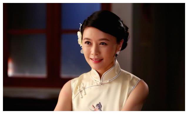 人生就像过山车,走红失恋嫁豪门守寡,今44岁是富婆还美如少女
