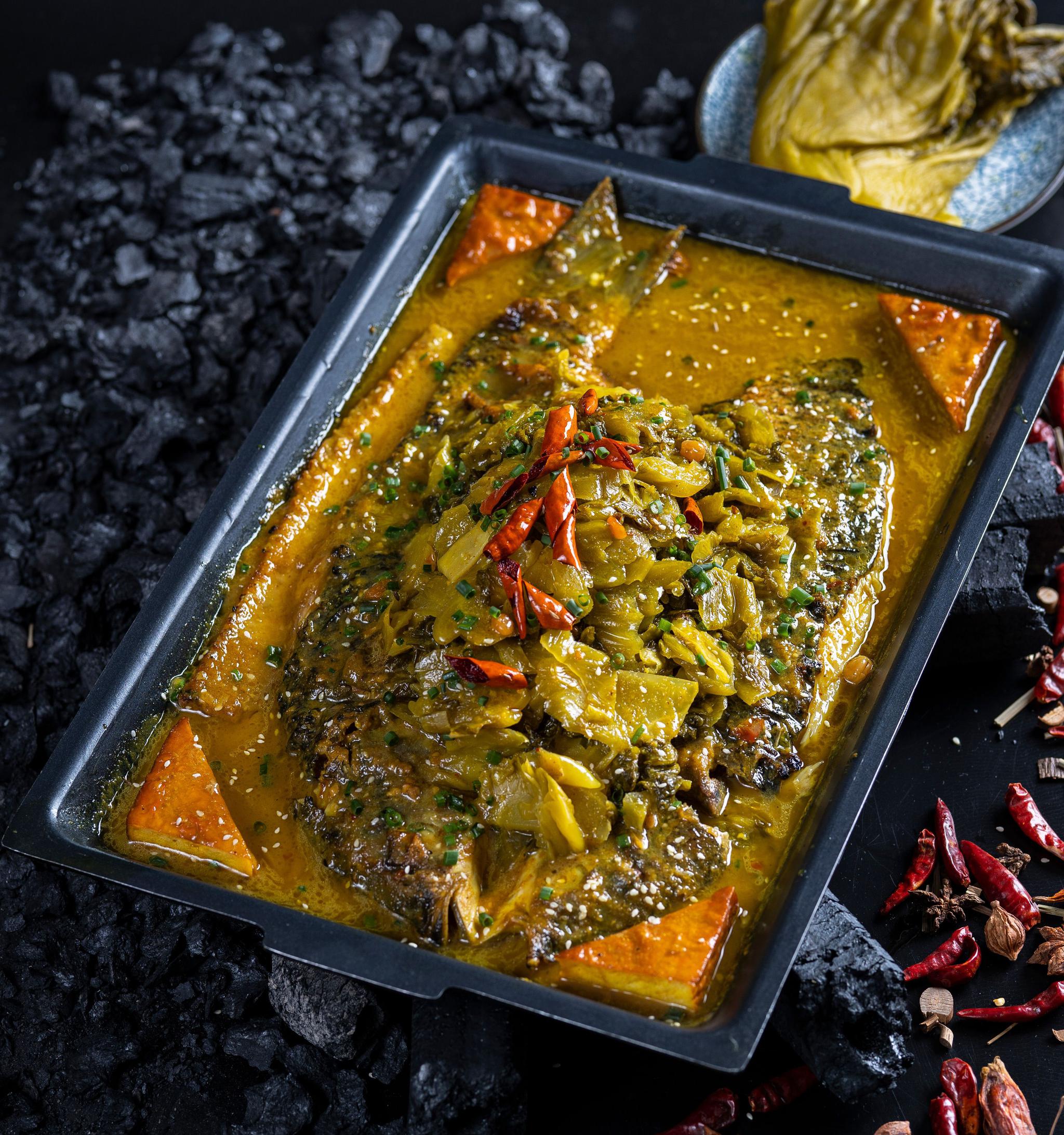 孜然和酸菜烤鱼,五谷鱼粉,金汤酸菜鱼,每一种都爱吃,下饭特香