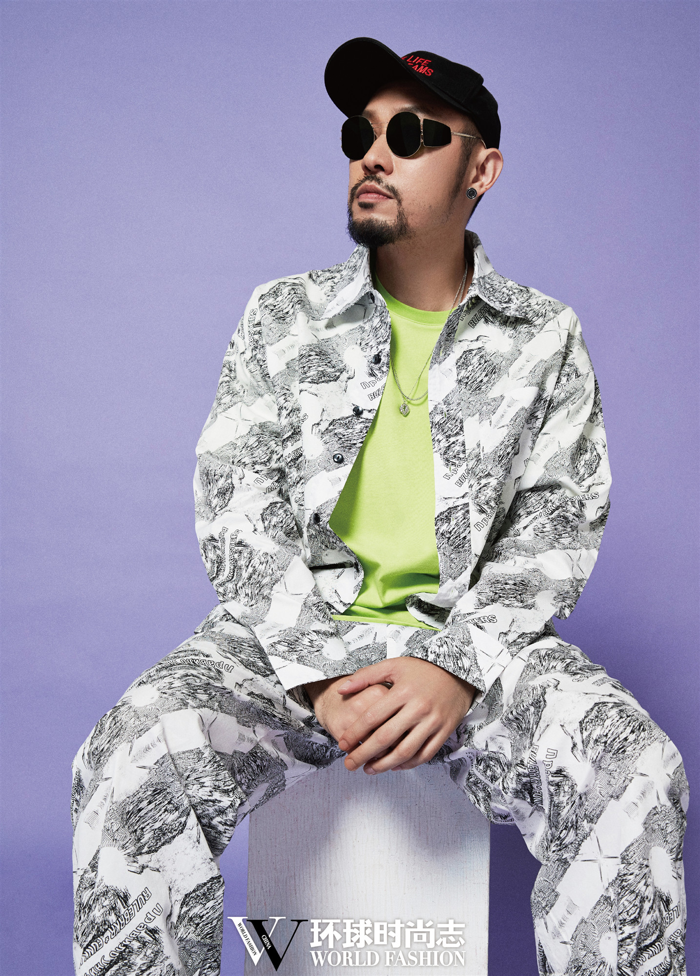 mchotdog热狗最新杂志大展时尚表现力废欲清巡演年底引期待