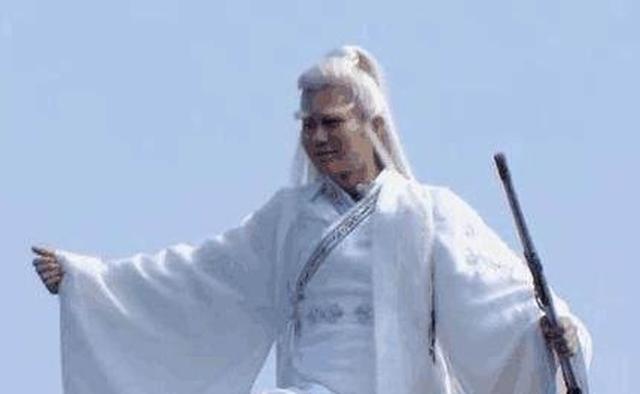 白眉大侠武圣人为什么自己杀了自己