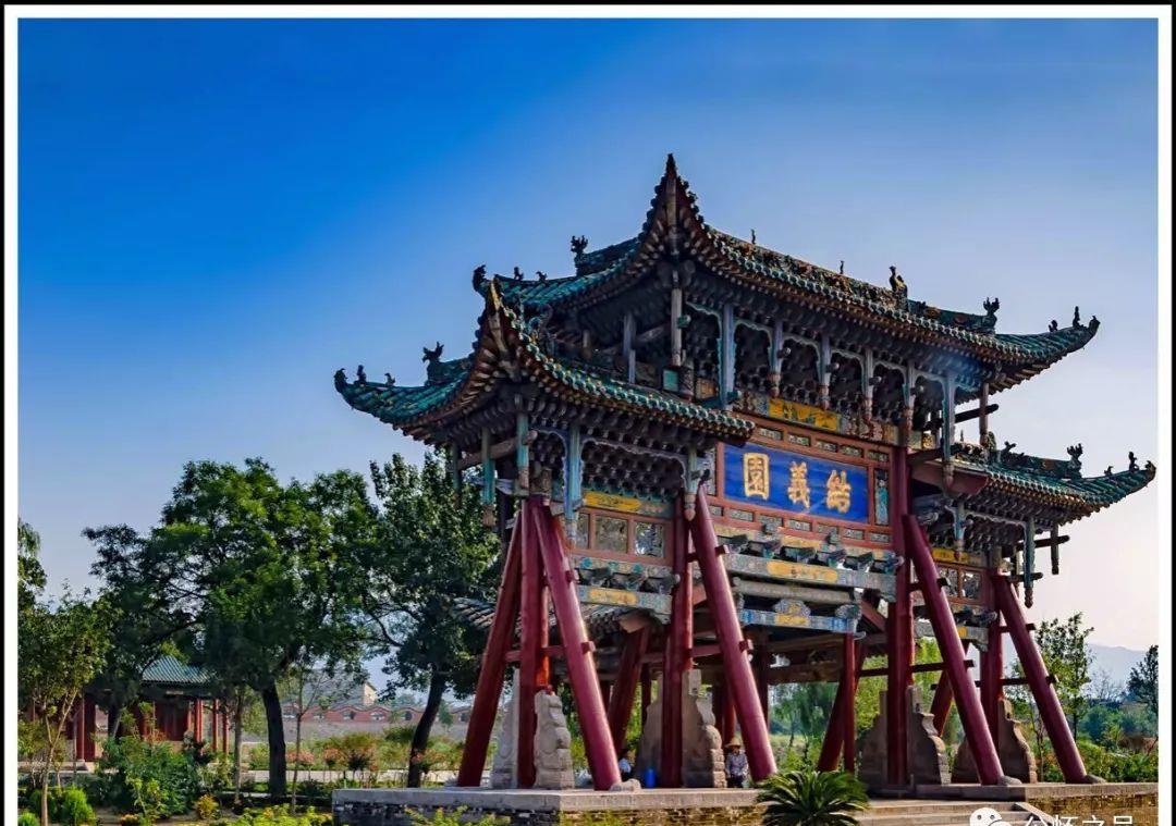 从运城娱乐巷子到国际超模：一探那些看似遥远的精彩故事