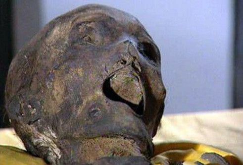 发现清代古墓专家墓主被人误以为难产死亡曾在棺中复活