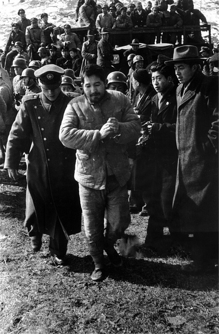 抗战胜利后，南京政府处决日本战犯现场照片