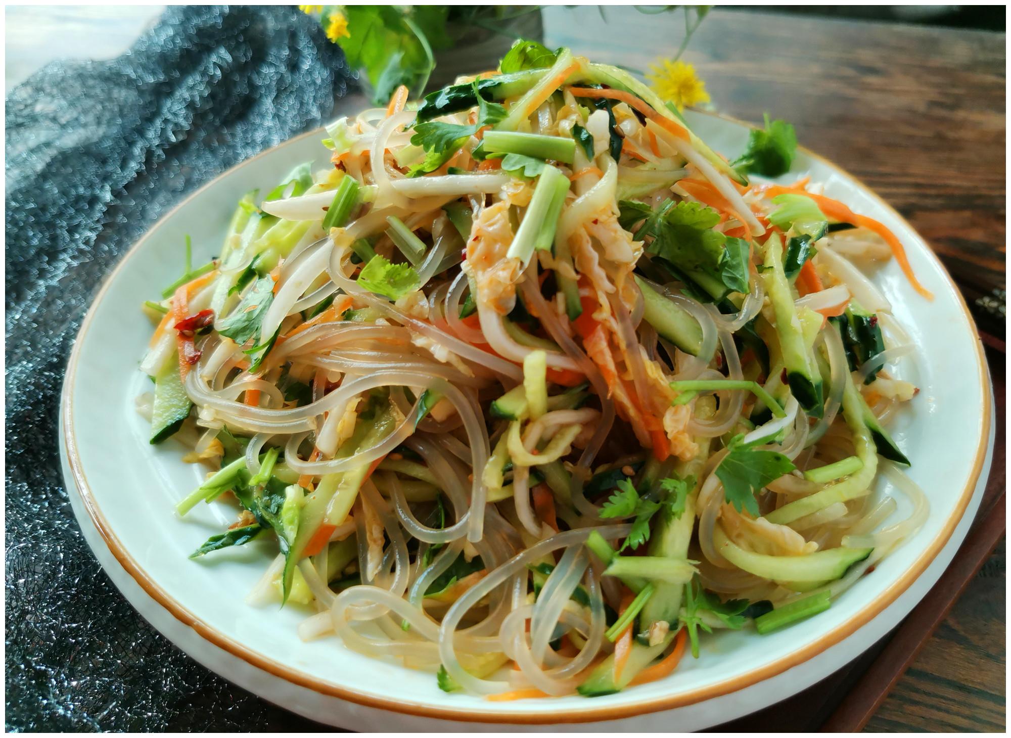 夏至节气消暑凉拌菜黄瓜和这个蔬菜是绝配脆嫩可口清热败火