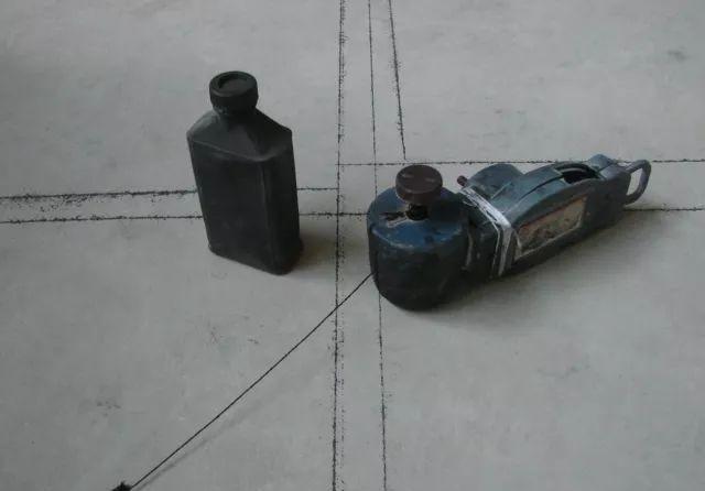 三,施工工艺弹线→做地梁(有设计要求时)→安装天