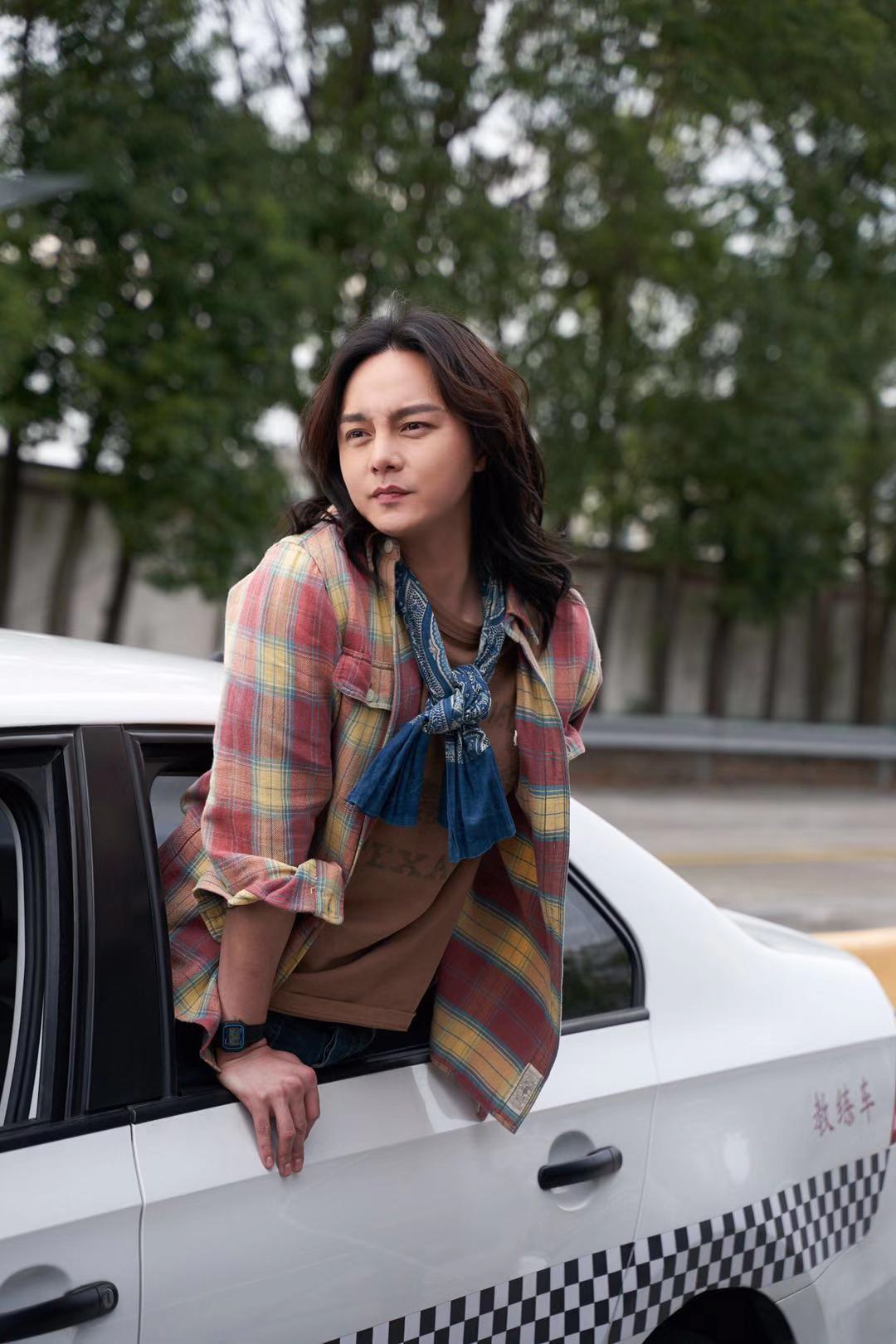 尹正《飞驰人生》演绎热血领航员 挑战自我带来全新观感