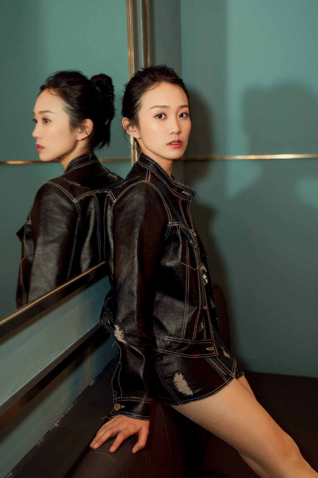黄尧:干练气质,时尚写真|黄尧|时尚写真|气质_新浪新闻