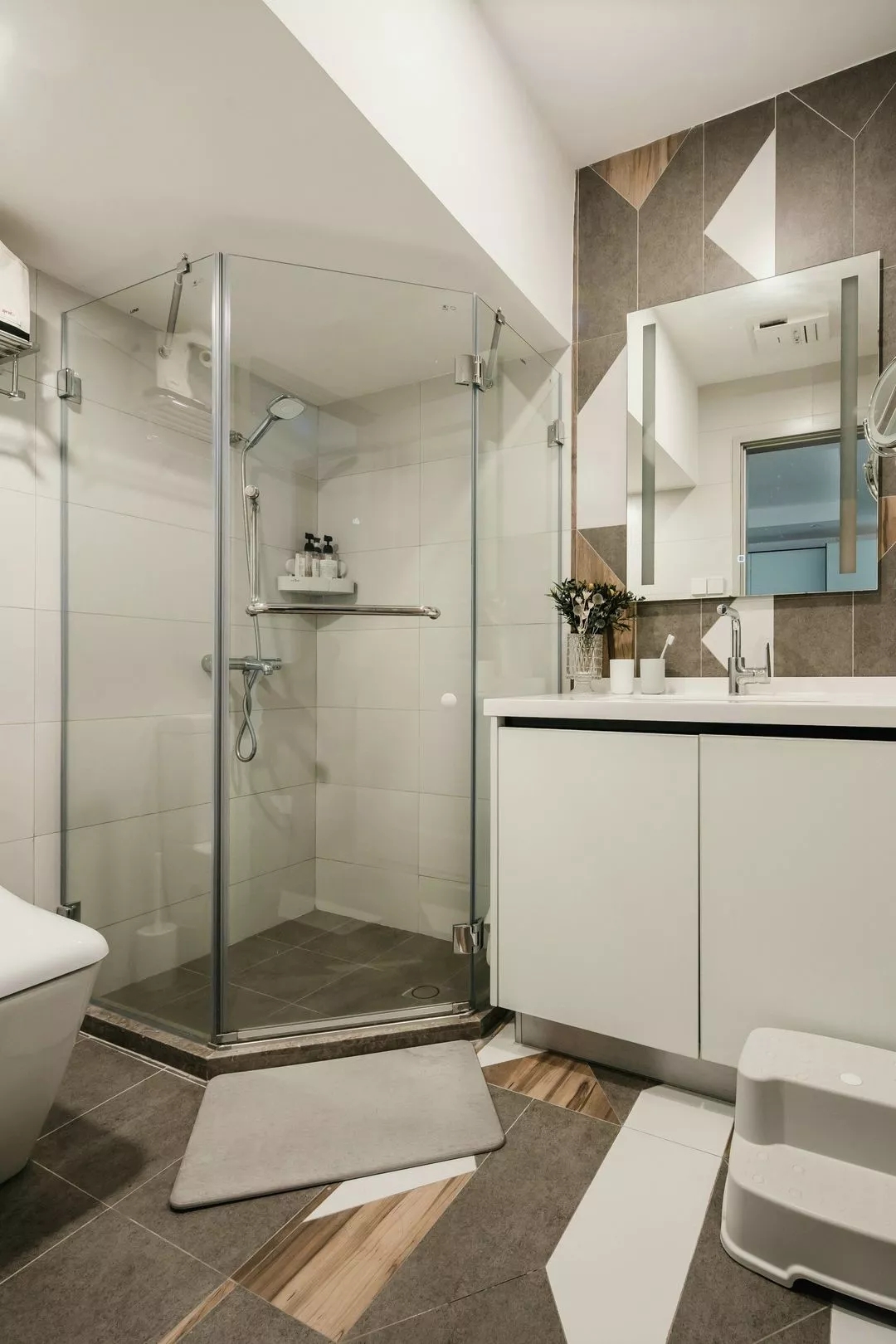 装修公司案例全屋楼梯储物楼梯家的特质最大化表现