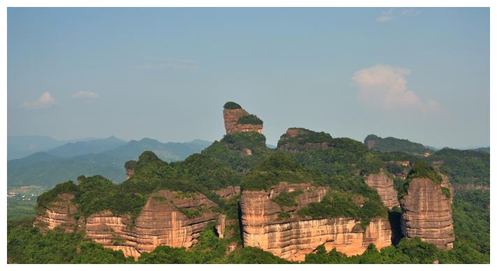 中国最有名的丹霞地貌,广东这个丹霞山,人间一绝,你去过吗?|丹霞山|丹霞地貌|丹霞_新浪新闻