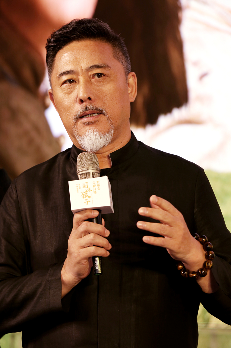 卢勇对于各界领导,嘉宾远道而来的支持,傅程鹏,杨舒,徐洪浩,王梓桐四