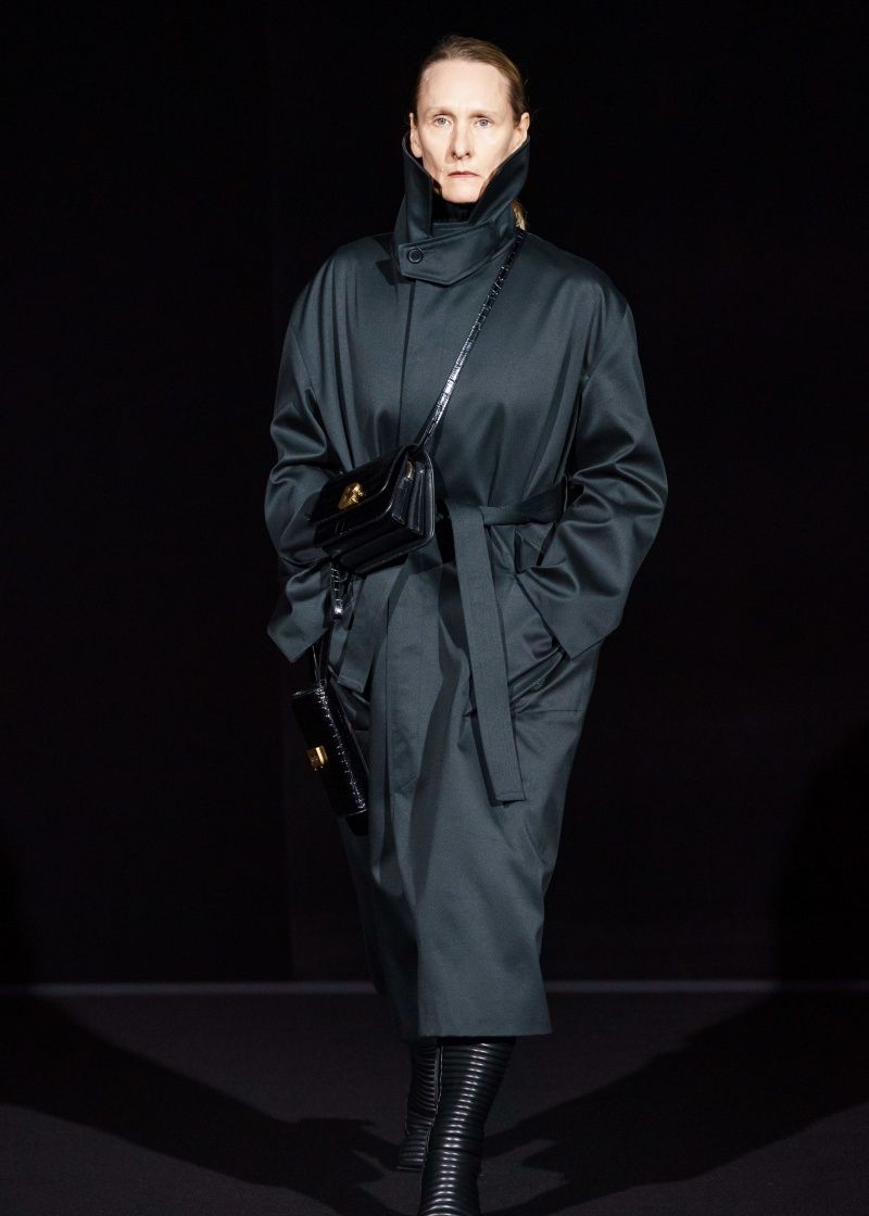 巴黎时装周balenciaga2019秋冬男装发布会(之一)_男装秀场|巴黎时装周