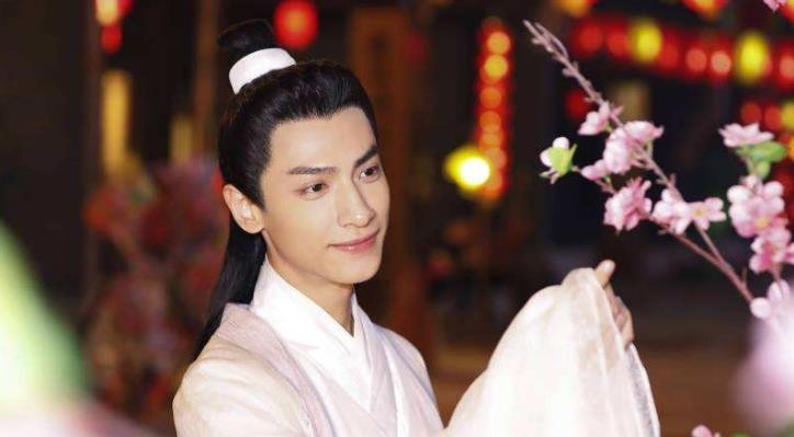 李世民霸占齐王妃, 为何放过太子妃? 不是他不想, 而是他不敢!