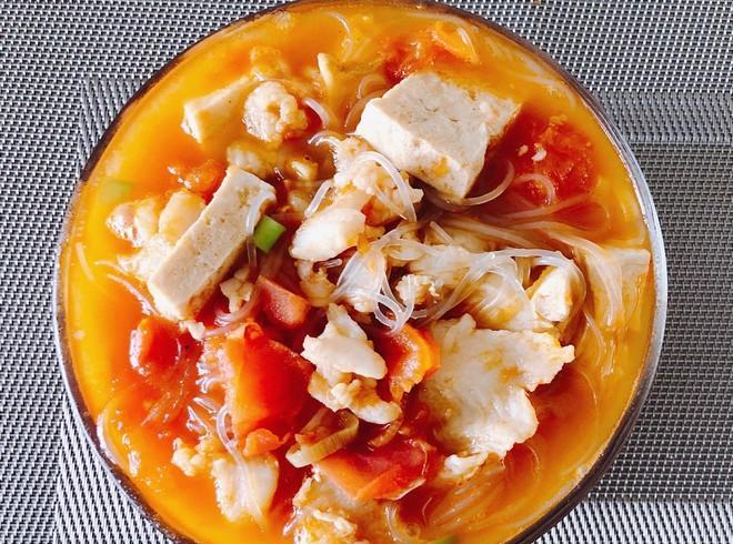 番茄龙利鱼豆腐汤图片