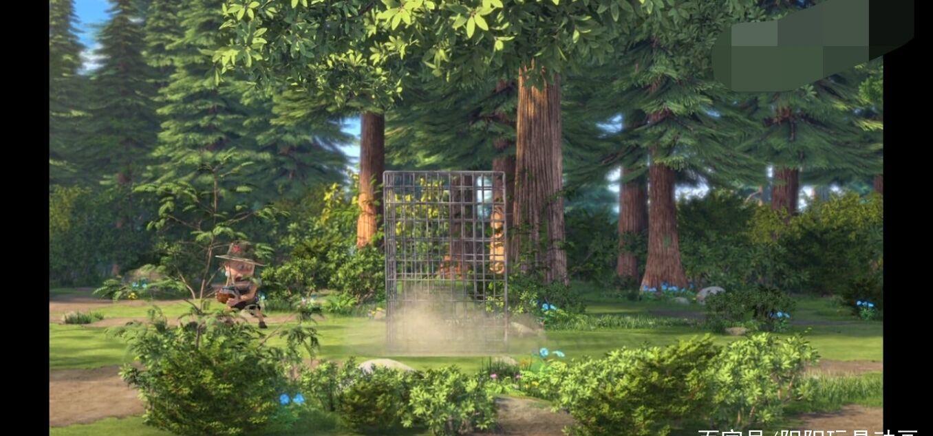 强在这里宣誓上去一定要好好保护环境,不再乱扔垃圾,熊大在上面听见