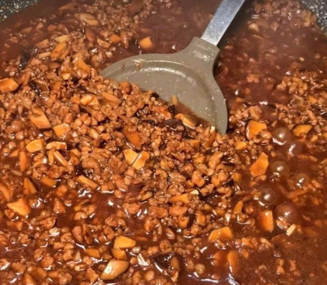 炸酱面的炸酱是如何制作的味道正宗超级快手的懒人版本