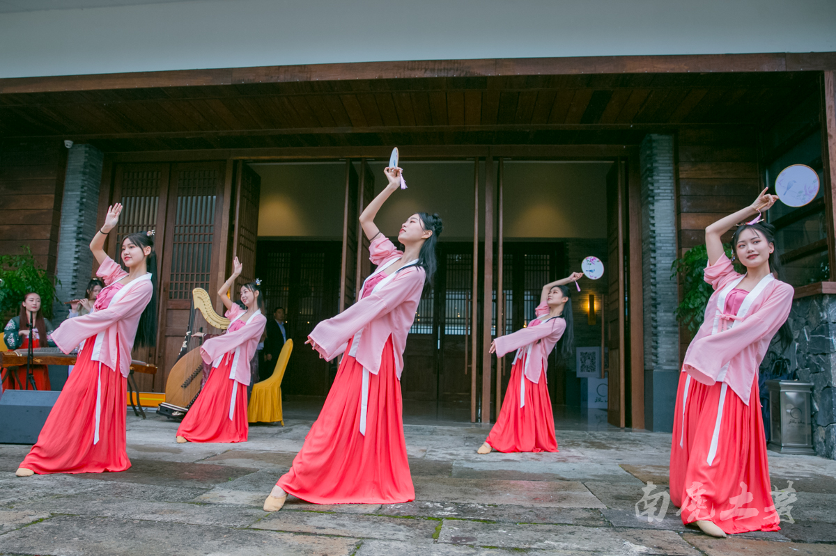 欲仙欲醉的茶舞原来喝茶还有这样的讲究