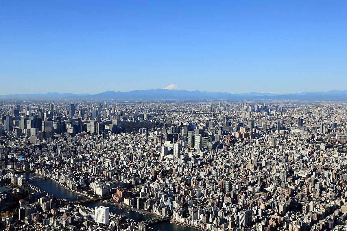 俯瞰世界有人说这是人类文明的象征有人说是地球身上的牛皮癣