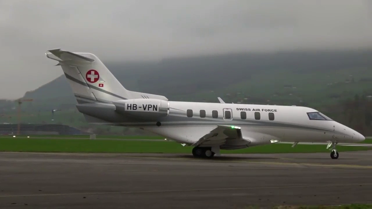 皮拉图斯pc-24 hb-vpn飞机起飞