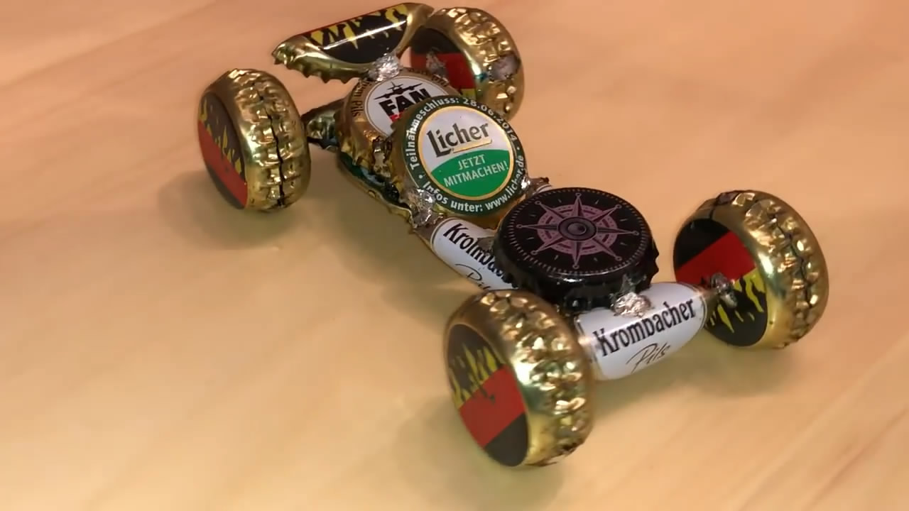 迷你瓶盖玩具车做法很简单手工难度2颗星图解