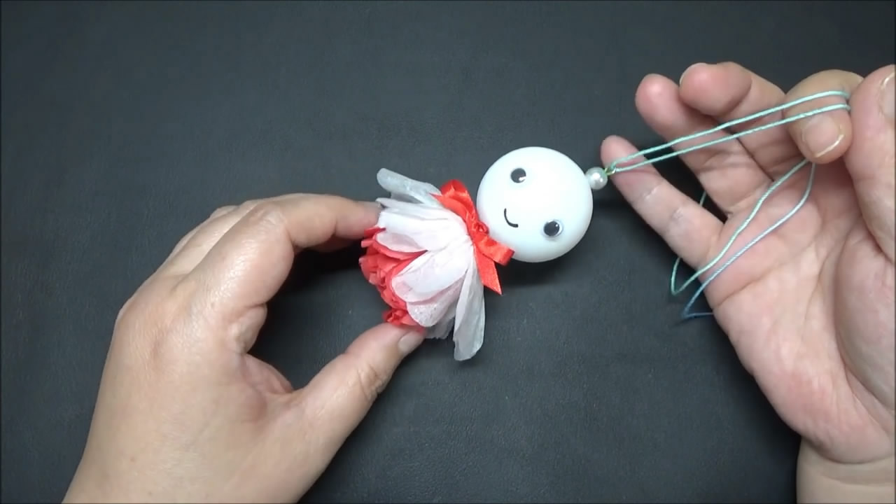 小伙用乒乓球制作晴天娃娃步骤详细又简单趣味十足