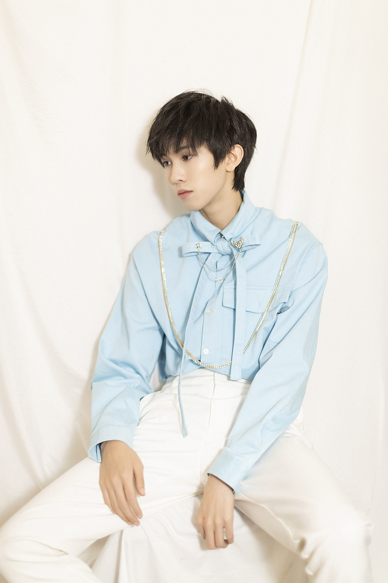 易安音乐社林墨新歌《临摹青春》首唱 展现青春元气