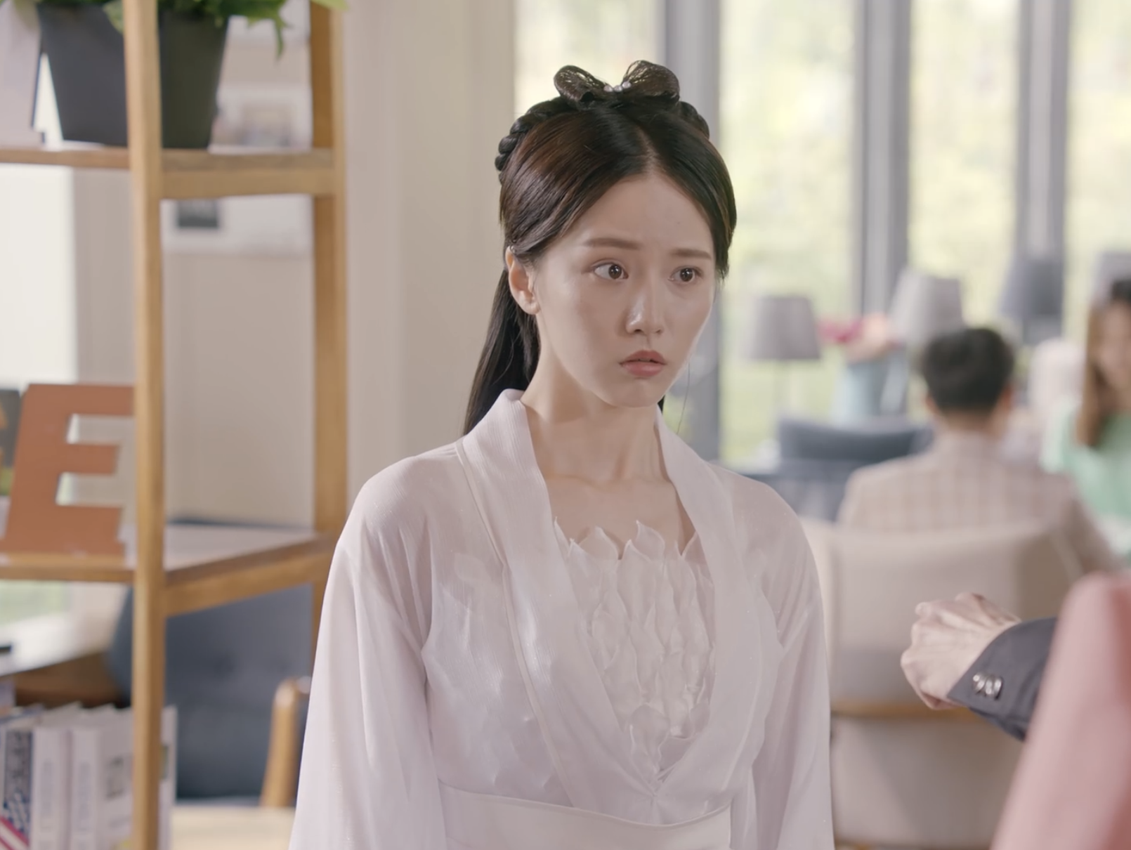 《爱情公寓5》相亲遇到古装诸葛大力?成果cos小龙女也太美了!