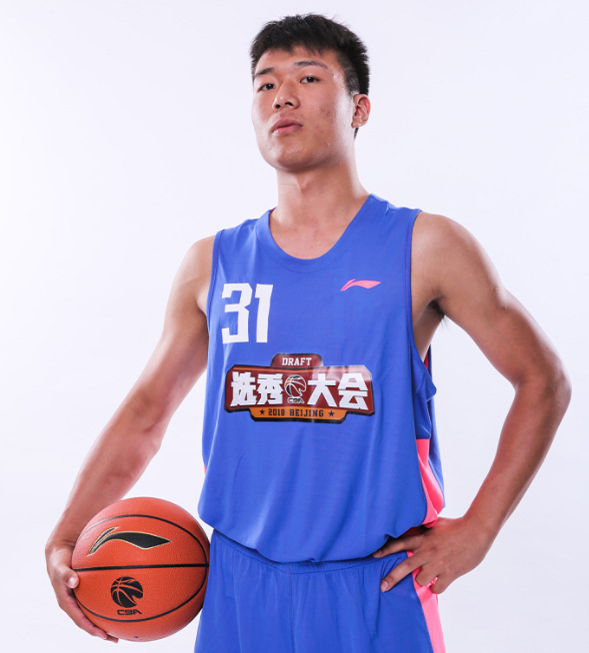 cba名宿之子20岁宣布退役,仅代表广东登场14分钟|cba|广东队|纪祥