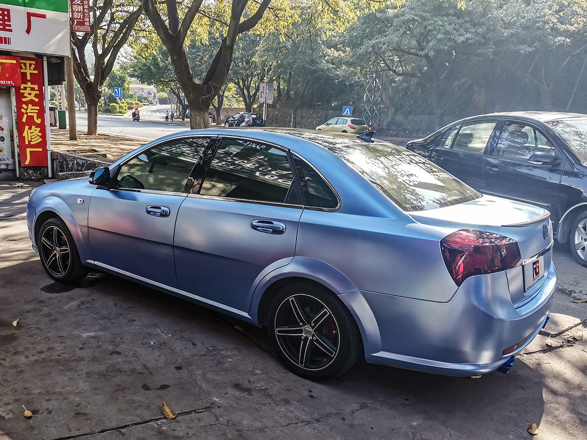 别克凯越车身改色电光青雾蓝rg瑞集改色膜福建龙岩加盟店出品