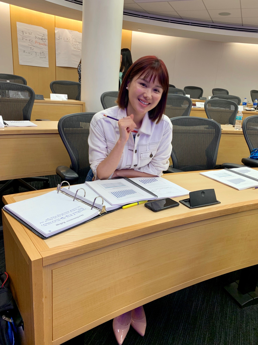 《丫鬟大联盟》:演员刘思希戏中用心演角色戏外刻苦学习成就事业