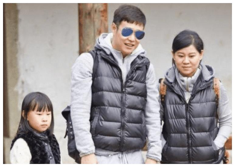 小沈阳女儿“整形式长大”，曾被说成最丑星二代，如今女大十八变