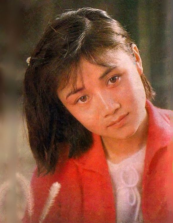 80年代女影星罗燕罕见剧照老照片丈夫是亿万富翁