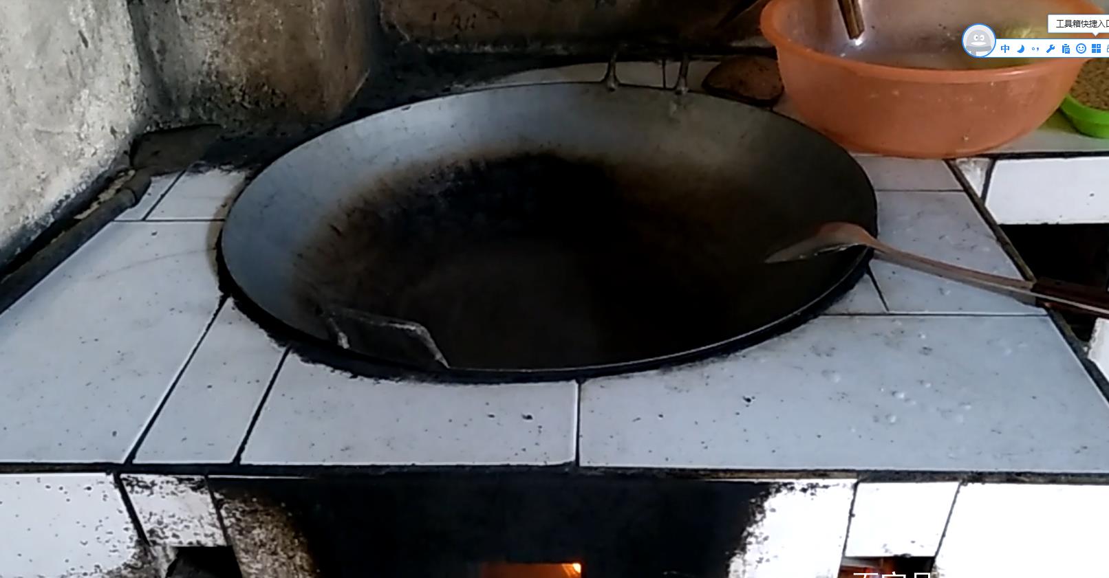 农村妈妈烧柴火大锅做传统年糕简单又美味不用上街买了