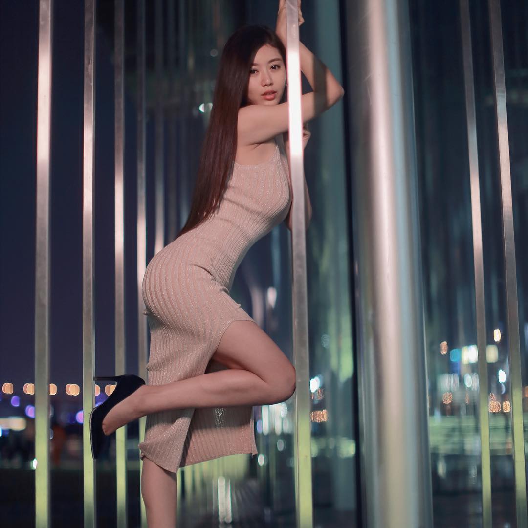 从空姐到体育主播,王昊玥证明,她不仅仅靠身体吃饭