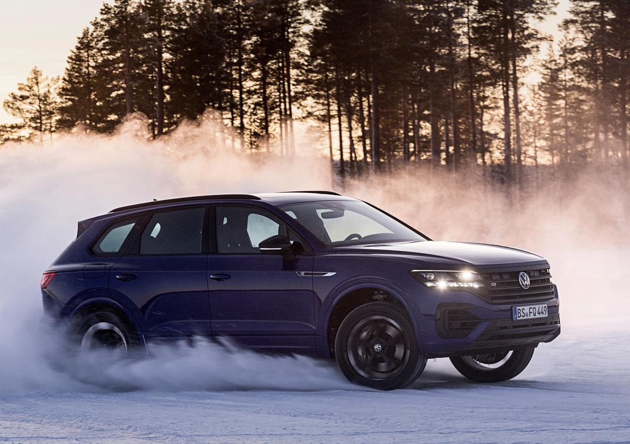 大众途锐r混动登场