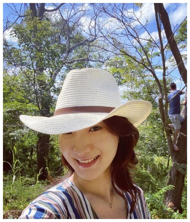 陈赫前妻许婧将结婚?与男友一起看房,自曝买了老房子要自己装