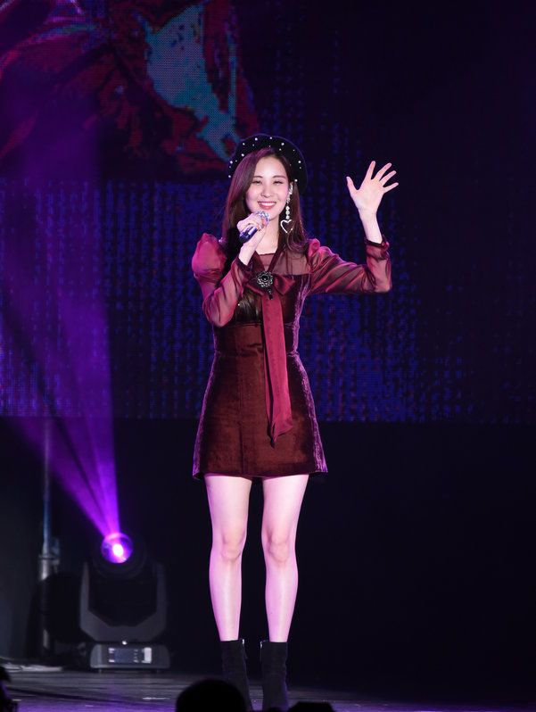 少女时代徐玄台北粉丝见面会，性感舞姿热情开唱嗨翻全场！|徐玄|台北|粉丝见面会_新浪新闻