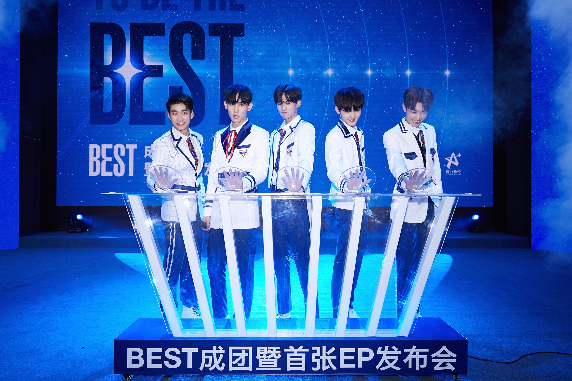 新悦少年BEST图片