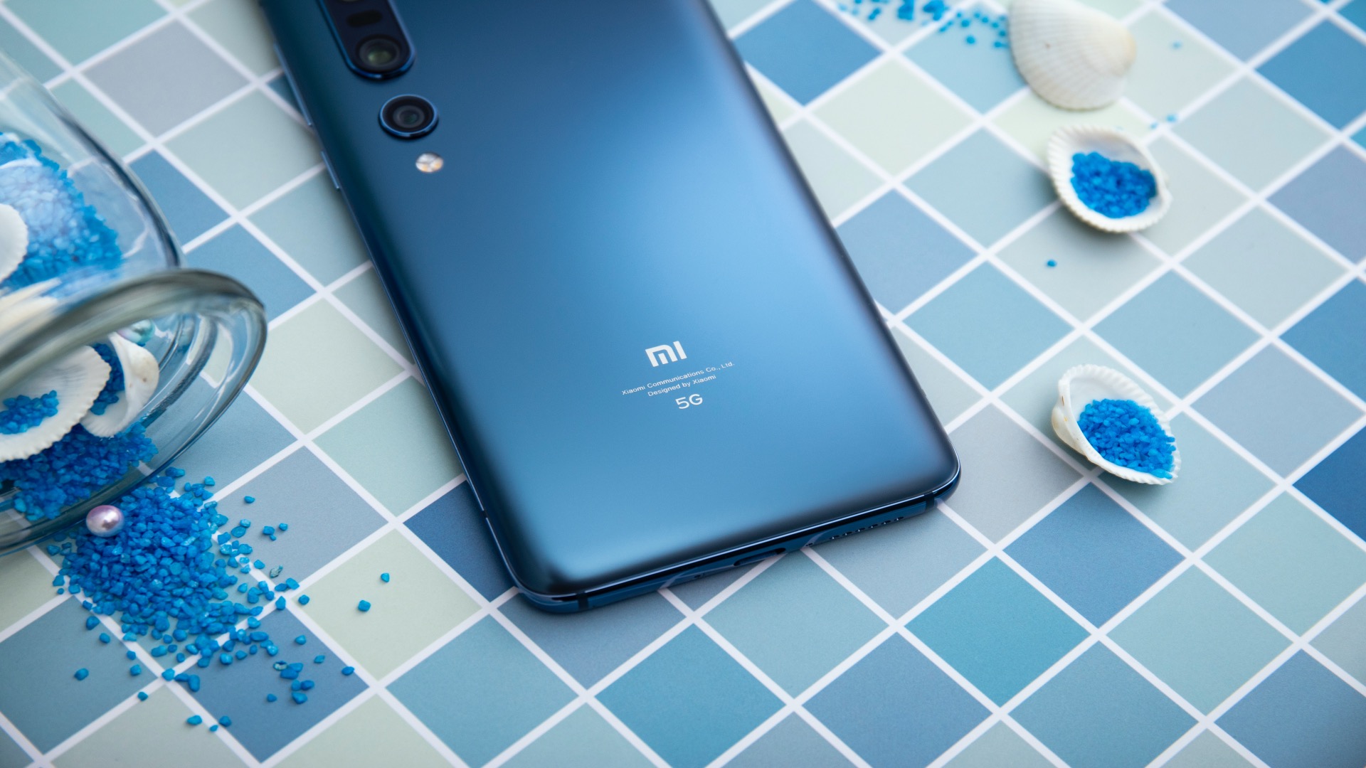 小米10pro图赏星空蓝配色配上夏日风更加清新